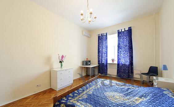 Apartment on Leningradsky Prospekt, Moscow - apartment by the day