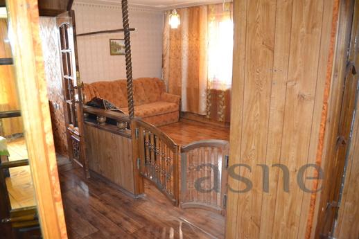 3 bedroom apartment for rent, Serhiivka - apartment by the day