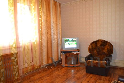 3 bedroom apartment for rent, Serhiivka - apartment by the day