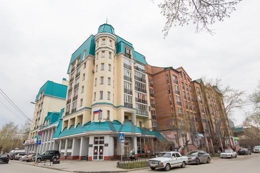 1 комнатные апартаменты в центре города, Томск - квартира посуточно