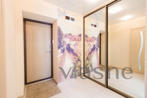 One-bedroom apartments premium, Tomsk - apartment by the day