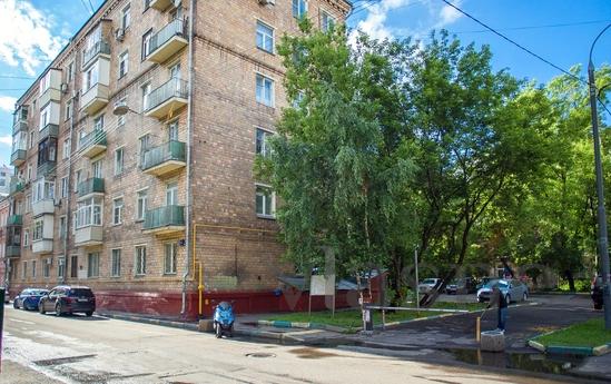 Apartment near metro Rizhskaya, Moscow - apartment by the day