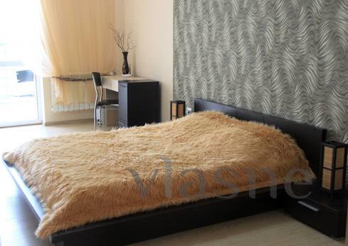 One bedroom apartment near the subway, Yekaterinburg - apartment by the day
