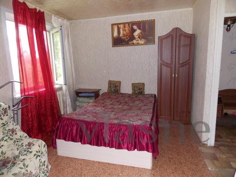 Rent 1-room apartment 36kV. m (Host) on the 4th floor of 5 s