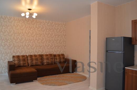 Beautiful bright apartment, Novosibirsk - apartment by the day