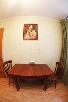 Apartment renovated in the center., Tula - apartment by the day