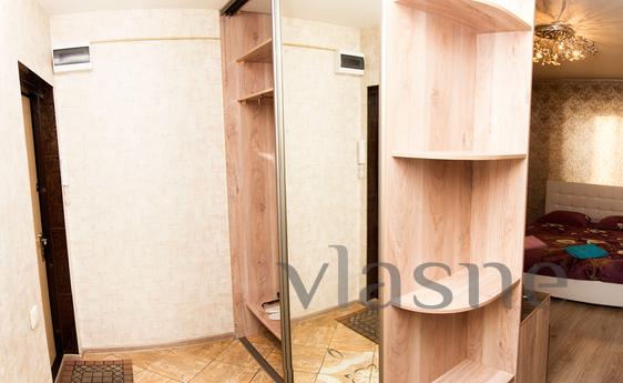 Studio in the city center with jacuzzi, Novokuznetsk - apartment by the day