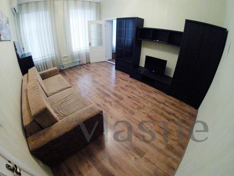 Comfortable apartment in the center, Odessa - apartment by the day