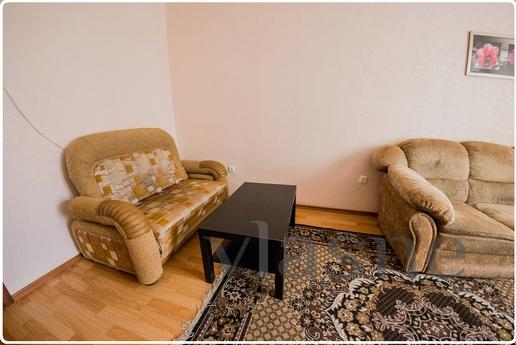 Daily for guests, Orenburg - apartment by the day