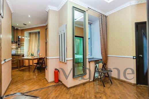 Krestovozdvizhensky per, 4, Moscow - apartment by the day
