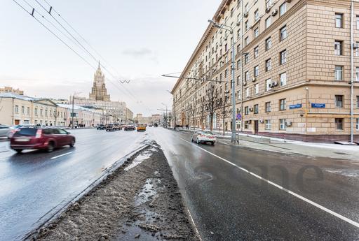 Daily Smolenskaya Sq. 13/21, Moscow - apartment by the day