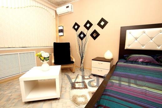 Daily rent apartment from proprietress, Yekaterinburg - apartment by the day