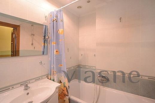 Rent apartment, proprietress, Yekaterinburg - apartment by the day