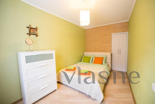 Cozy clean 2-room apartment with a large bed in the heart of