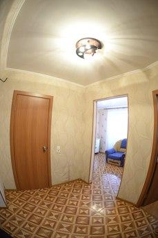 1 Bedroom cozy apartment, Tyumen - apartment by the day