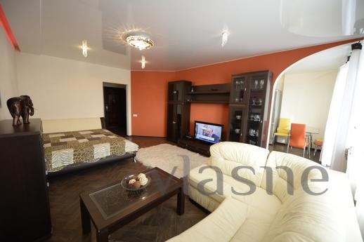 Rent one-bedroom apartment in Tyumen luxury! Convenient loca
