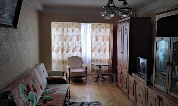 Rent 2 rooms. apartments on Rusanovka, Kyiv - apartment by the day