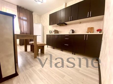 Studio apartment in a new building, Kemerovo - apartment by the day