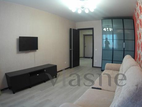 One bedroom apartment in new building, Kemerovo - apartment by the day