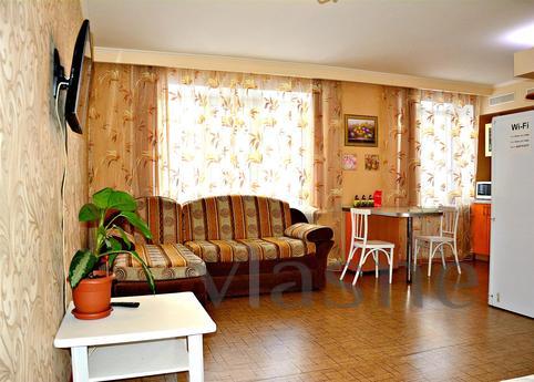 Дом расположен очень удобно для жителей и гостей г. Саратова
