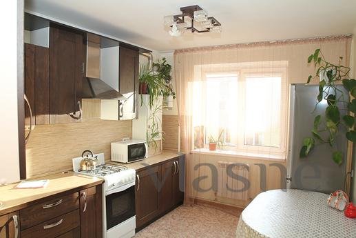 Cozy and clean apartment, Samara - apartment by the day