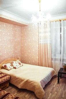 Cozy, bright apartment, Kemerovo - apartment by the day
