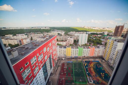 Посуточно Комсомольская,15(851)22 этаж, Уфа - квартира посуточно