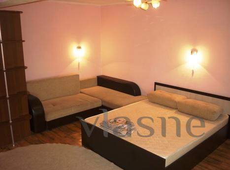 Cool studio for rent Savushkina, Astrakhan - apartment by the day