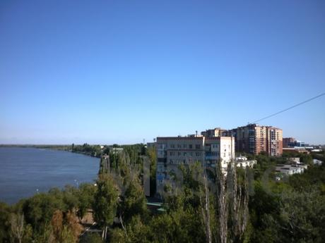 Новая квартира с шикарным видом на Волгу, Астрахань - квартира посуточно
