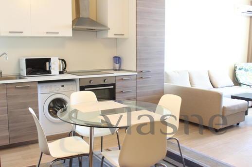 Cozy apartment with 4 beds in the center of Sochi in the hom