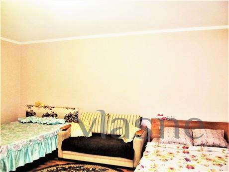 Apartment for rent, Verkhnyaya Pyshma - apartment by the day
