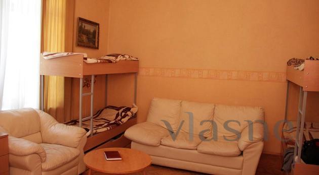 Hostel in the center of Kiev Khreschatyk, Kyiv - apartment by the day