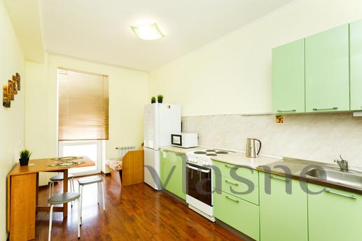 Rent a cozy 1 bedroom apartment! 20 minutes to the metro sta