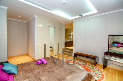 2 bedroom apartment for rent, Astana - apartment by the day