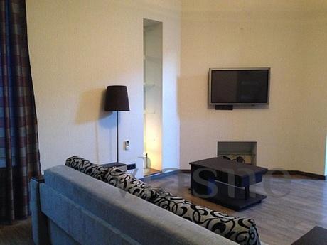 Two-bedroom, without intermediaries apartments, located clos