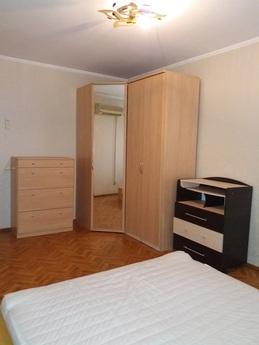 3 комнатная квартира в аренду, Кемерово - квартира посуточно