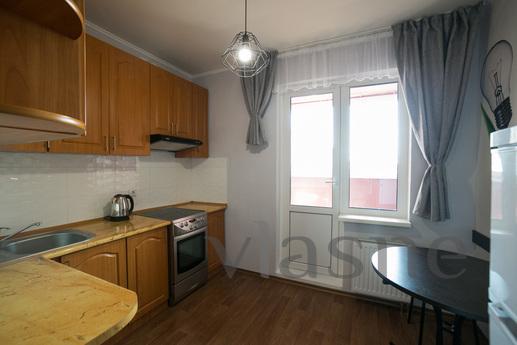 New apartment on Osokorki, Poznyaky, Kyiv - apartment by the day