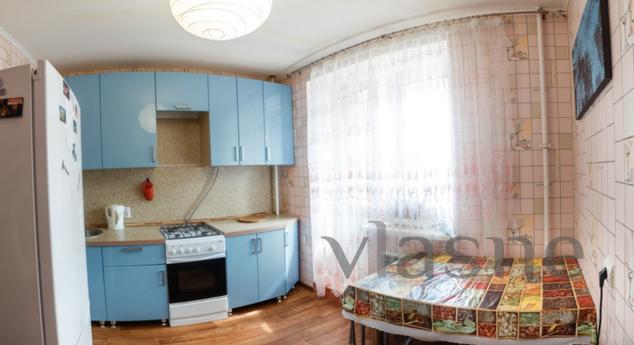 1 bedroom apartment in the center, Kemerovo - apartment by the day