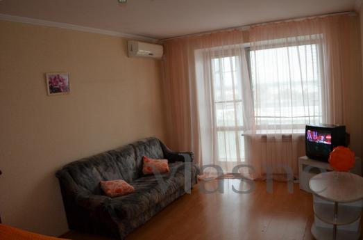 1 bedroom apartment  in new building, Kemerovo - apartment by the day