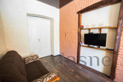 1 bedroom apartment in Loft style, Lviv - apartment by the day