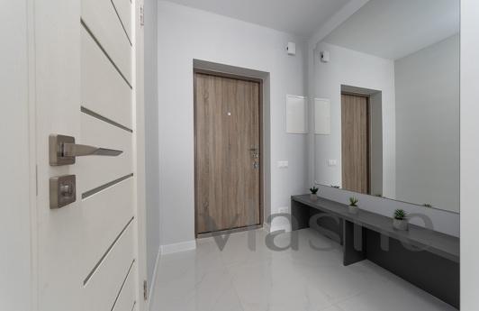 Today's smart near the Olympic Park residential complex, Kyiv - apartment by the day