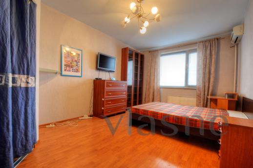 Located 19 km from Moscow, Apartments at Mitinskaya offers a