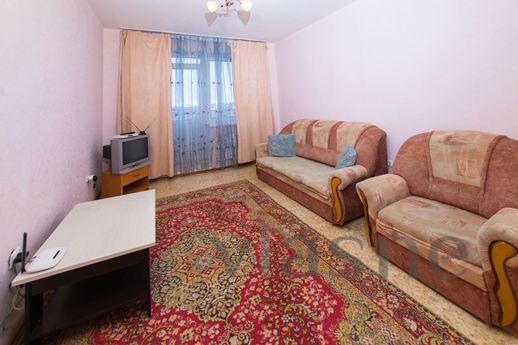 2 bedroom apartment in the center, Orenburg - apartment by the day