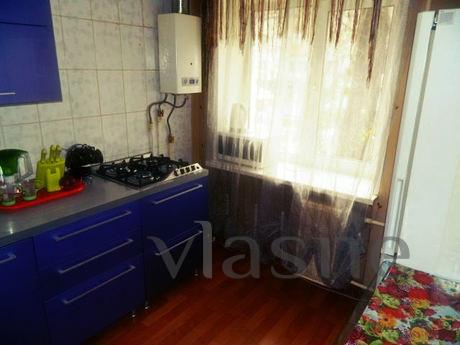 2 bedroom apartment, Bratsk - apartment by the day