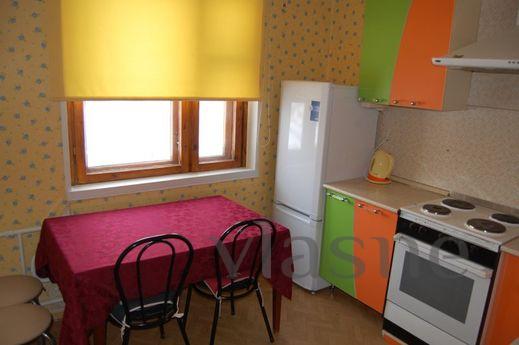 Excellent 1 bedroom apartment, Bratsk - apartment by the day