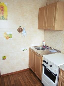 Excellent 2-bedroom apartment, Bratsk - apartment by the day