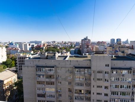 Spacious 1-bedroom studio in the center, Rostov-on-Don - apartment by the day
