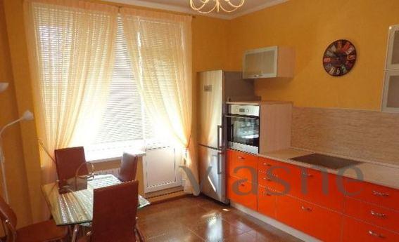 Rent a cozy apartment near the metro, with good European-qua