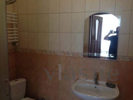 Detached house with separate rooms, Truskavets - apartment by the day