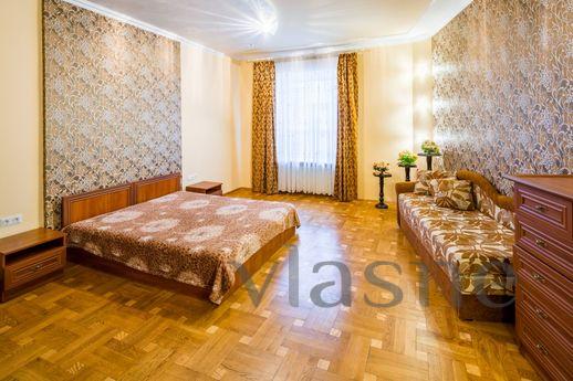 At your service 2 bedroom apartment in the center of Lviv, 5